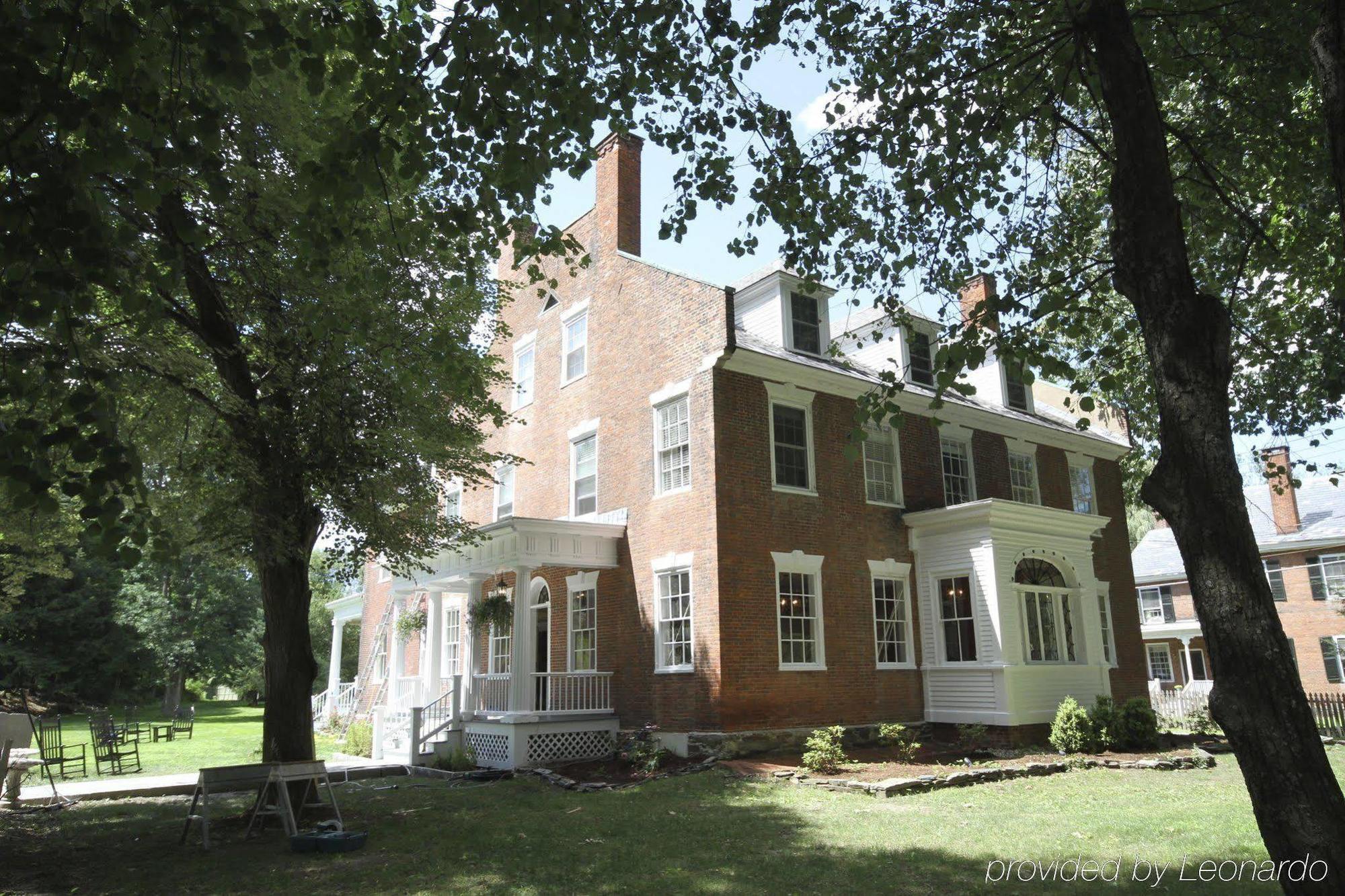 Snapdragon Inn Windsor Eksteriør bilde